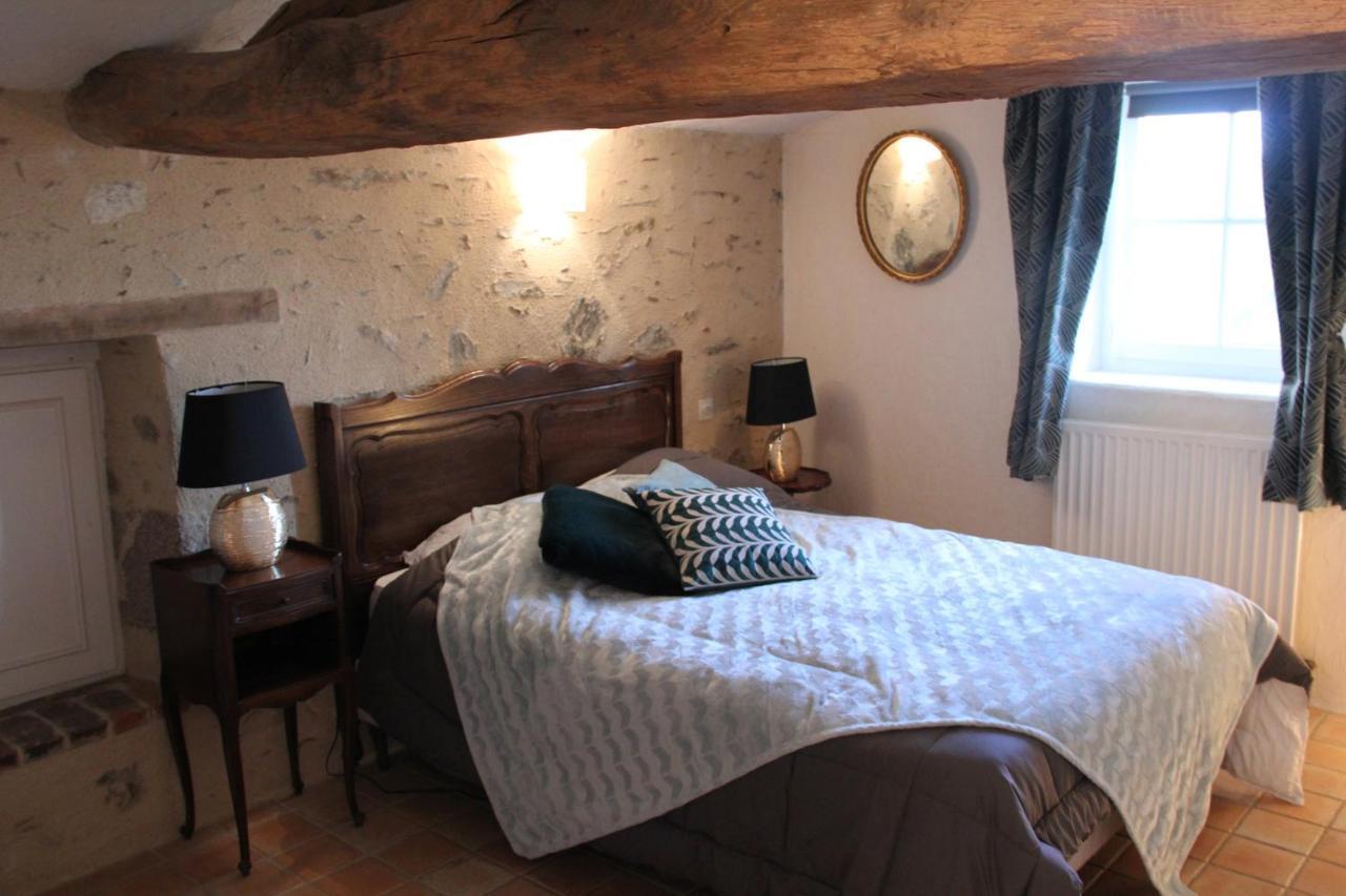 Les chambres d'hôtes de La Métairie du Bourg Les Herbiers Extérieur photo