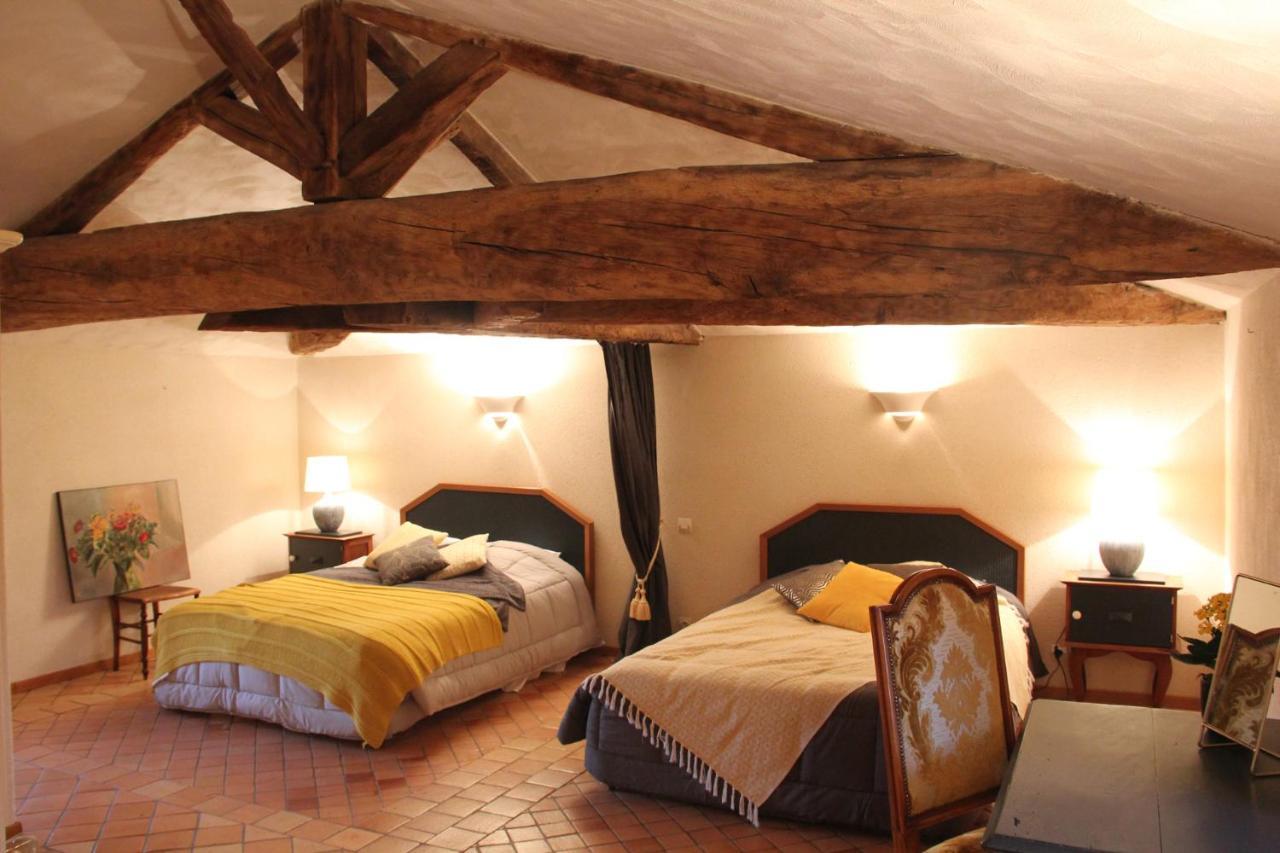 Les chambres d'hôtes de La Métairie du Bourg Les Herbiers Extérieur photo