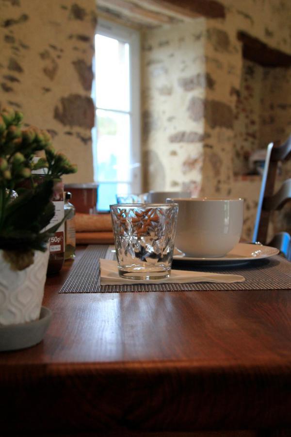 Les chambres d'hôtes de La Métairie du Bourg Les Herbiers Extérieur photo